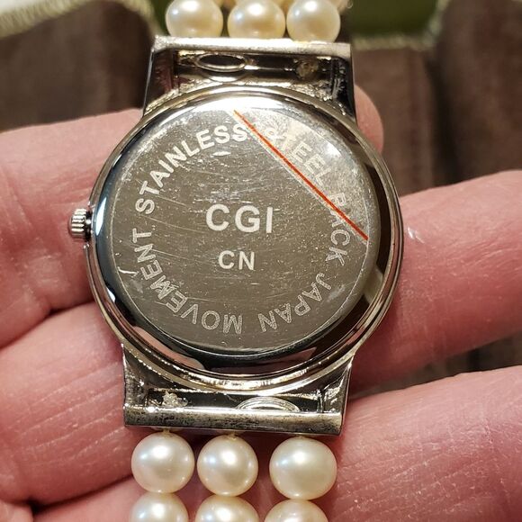 Limited Edition! Ross Simons Butterfly and Pearl Wristwatch Papilon - Picture 6 of 16